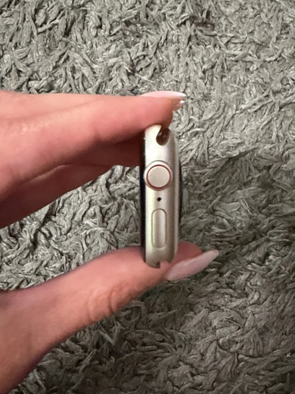Make an Offer! Smartwatch in Silver - Apple Watch SE 40MM (just the watch)